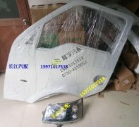 東風途逸貨車配件  保險杠  大燈  霧燈  車門總成